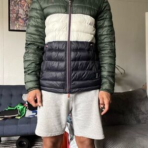 Men’s lightweight fall/spring jacket.